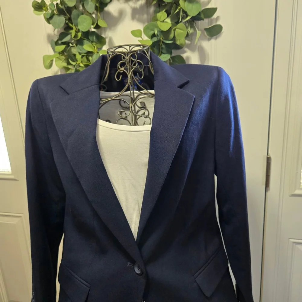 Women's Pendleton Navy 100% Virgin Wool Blazer Size 10 NWT